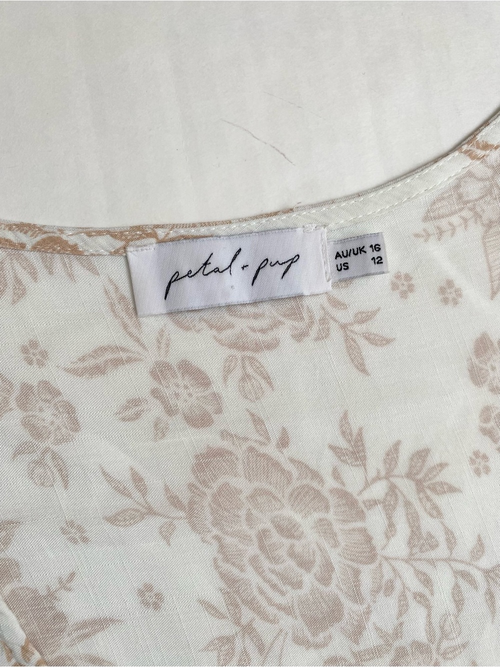 Petal & Pup Floret Floral High-Low Maxi Dress Cream Gold Tan Boho Size 12 - Picture 7 of 12